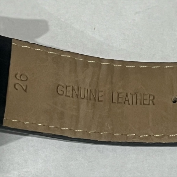 Invicta Lupah Black and Silver Vintage Watch - Picture 10 of 12